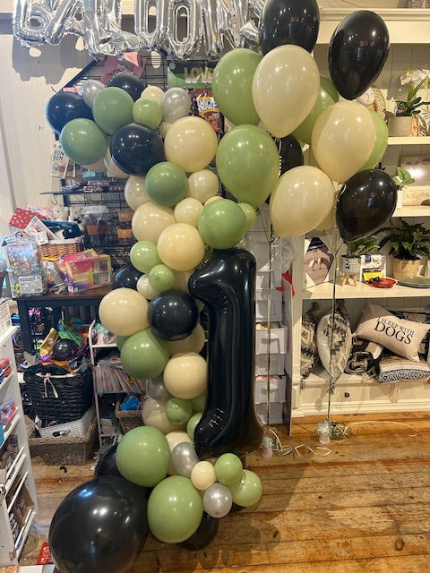 balloon garlands