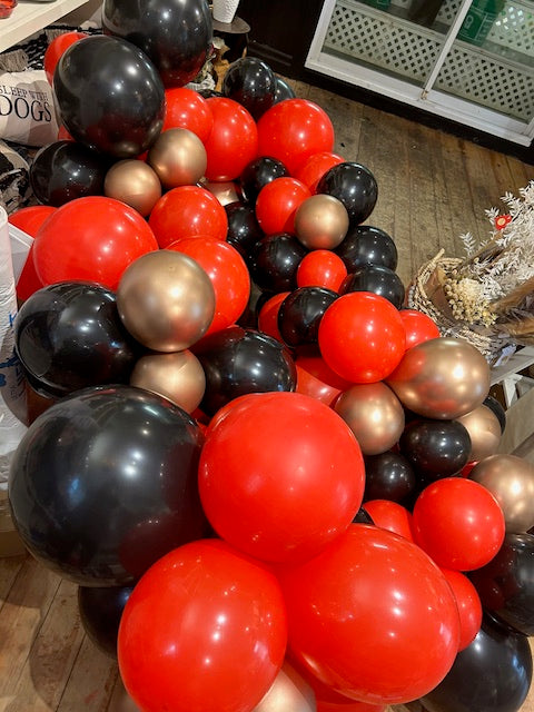 balloon garlands